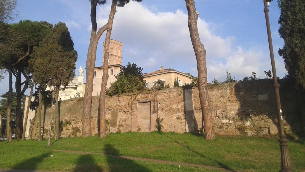 Bevilacqua Bed Roma Santa Croce Hotel Exterior foto